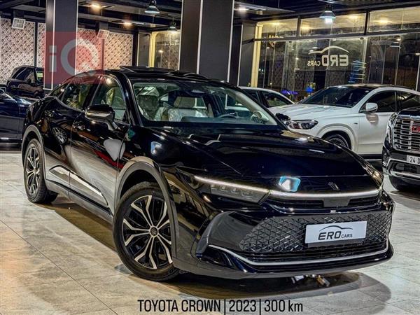 تويوتا كراون 2023 للبيع في العراق - دهوك